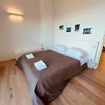 Tagliaferro Apartment *