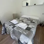 Tagliaferro Apartment *